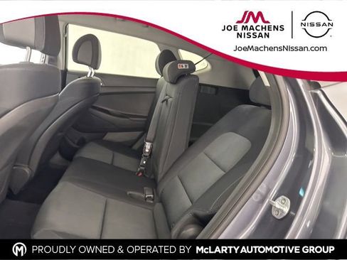 Used 2018 Hyundai Tucson SE image 24