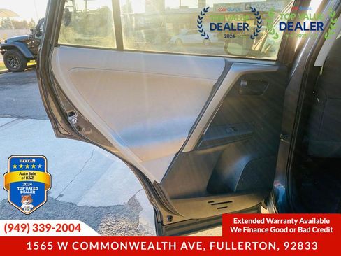 Used 2013 Toyota RAV4 LE image 28
