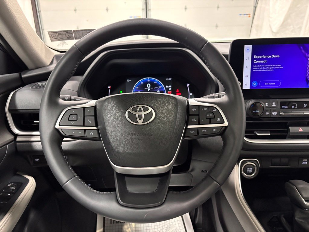 Used 2026 Toyota Grand Highlander AWD image 18