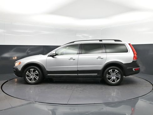 Used 2015 Volvo XC70 T5 Premier FWD image 4