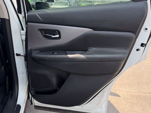 Used 2023 Nissan Murano SV w/ Cargo Package AWD/4WD image 25