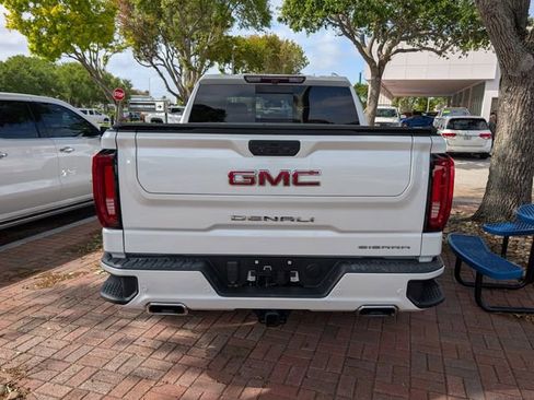 Used 2022 GMC Sierra 1500 Denali image 5