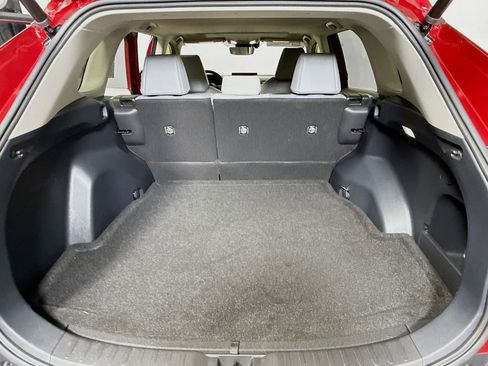 Certified 2022 Toyota RAV4 XLE Premium FWD image 26