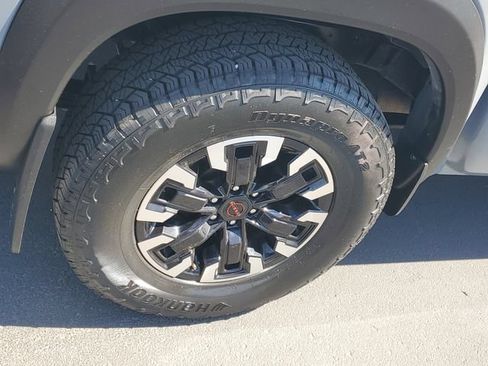 Used 2024 Nissan Frontier PRO-4X w/ Off-Road Protection Package AWD/4WD image 5