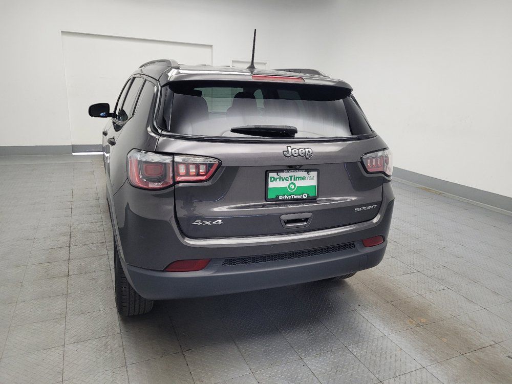 Used 2018 Jeep Compass Sport AWD/4WD image 6