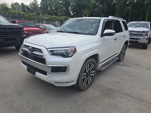 Used 2021 Toyota 4Runner Limited AWD/4WD image 1