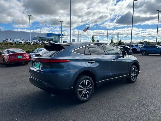 Used 2022 Toyota Venza LE AWD/4WD image 8