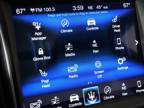 Used 2018 Maserati Levante image 48