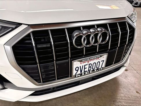 Used 2025 Audi Q3 2.0T Premium w/ Convenience Package AWD/4WD image 31