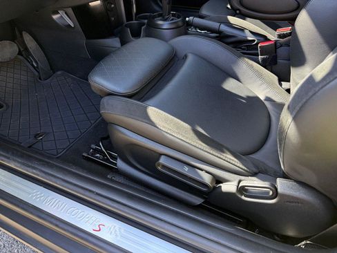 Used 2024 MINI Cooper S w/ Signature Upholstery Package FWD image 14