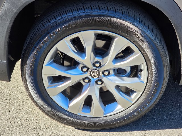 Used 2026 Toyota Grand Highlander AWD image 12