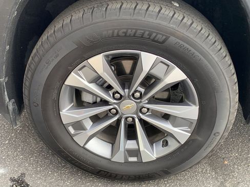 Used 2025 Chevrolet Equinox LT image 29