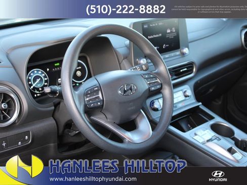 Used 2023 Hyundai Kona SE w/ Cargo Package image 11