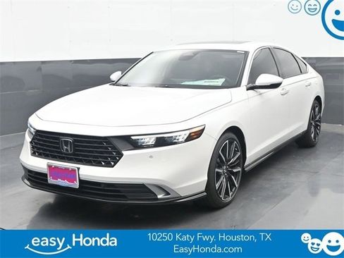 Certified 2025 Honda Accord Touring image 1