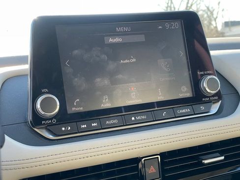 Certified 2023 Nissan Rogue SL AWD/4WD image 17