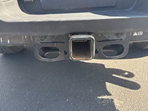 Used 2025 Ford F250 XLT image 8