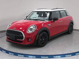 Used 2021 MINI Cooper 4-Door Hardtop w/ 6.5" Touchscreen Package video 1