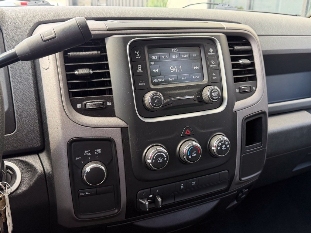 Used 2014 RAM 1500 Express AWD/4WD image 9