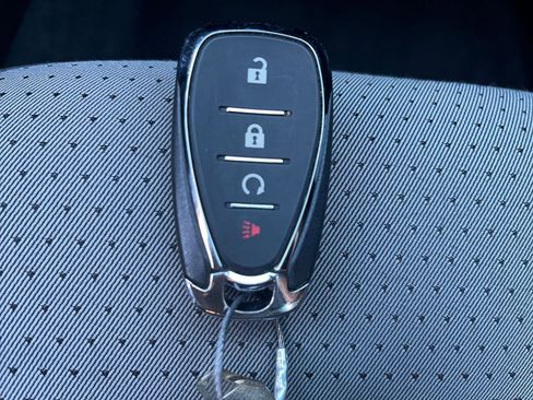 Used 2025 Chevrolet Trax LT image 23