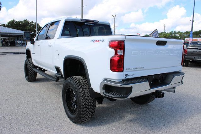 Used 2021 Chevrolet Silverado 2500 LT w/ Fleet Comfort Package AWD/4WD image 8