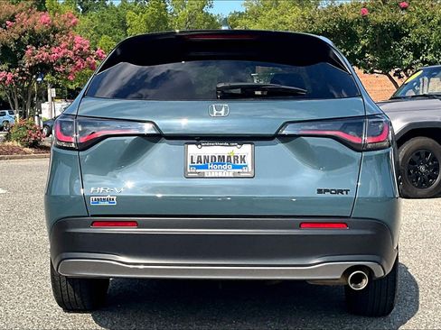 Used 2024 Honda HR-V Sport image 4