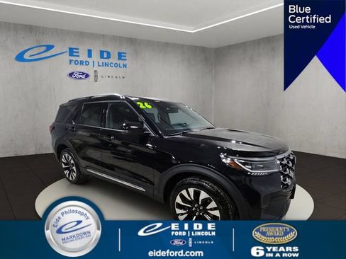 Certified 2026 Ford Explorer Platinum AWD/4WD image 1