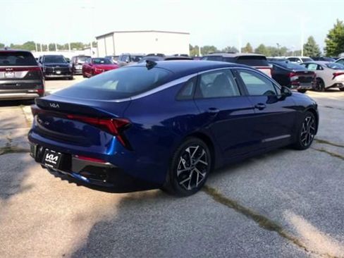 New 2026 Kia K5 EX image 3