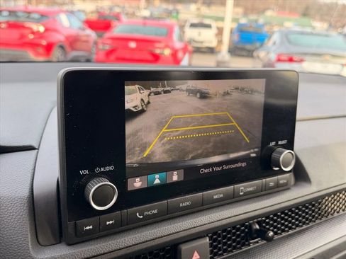 Used 2024 Honda CR-V LX image 21