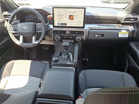 New 2025 Toyota Tacoma TRD Off-Road image 10