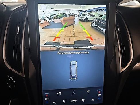 Used 2023 Ford Edge SEL AWD/4WD image 21
