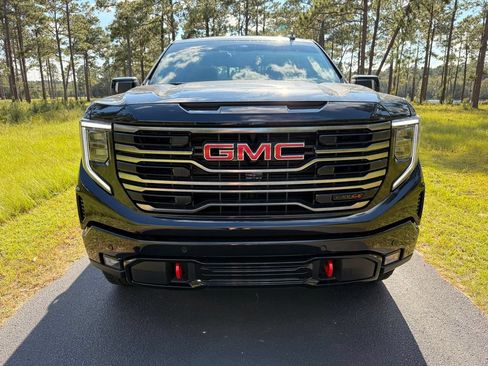 New 2026 GMC Sierra 1500 AT4 w/ AT4 Premium Package AWD/4WD image 10