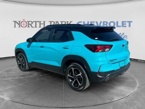Certified 2022 Chevrolet TrailBlazer RS w/ Technology Package FWD image 5