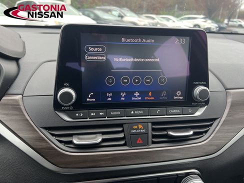 Used 2024 Nissan Altima 2.5 SV image 44