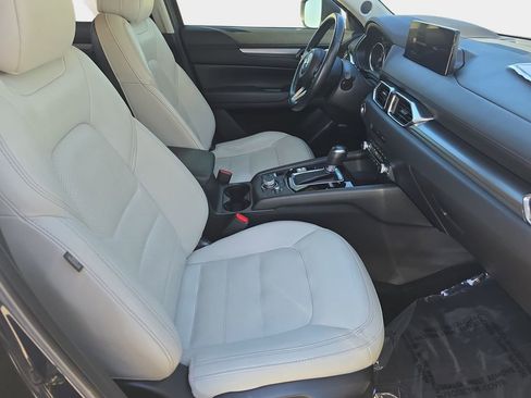 Used 2021 MAZDA CX-5 Touring w/ Touring Preferred SV Package image 12