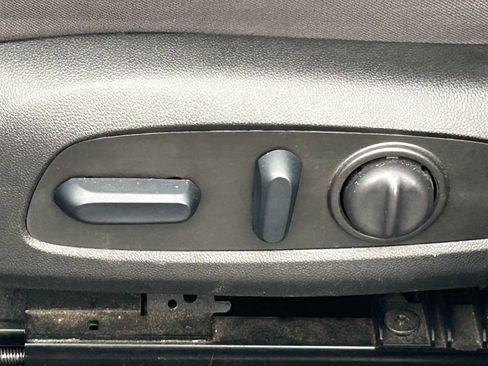 Used 2024 Chevrolet Malibu LT FWD image 24