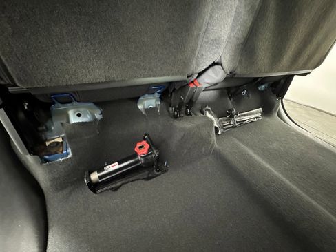 Used 2022 Chevrolet Silverado 1500 LT Trail Boss image 27