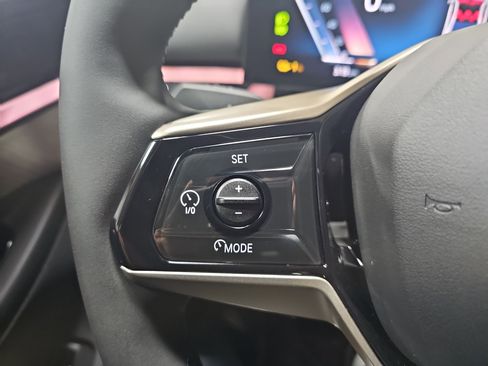 New 2026 BMW i5 eDrive40 w/ Premium Package image 17