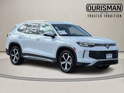New 2025 Volkswagen Tiguan SE