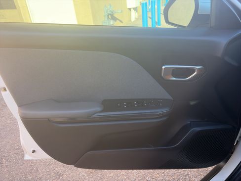 Used 2025 Kia K4 EX FWD image 20