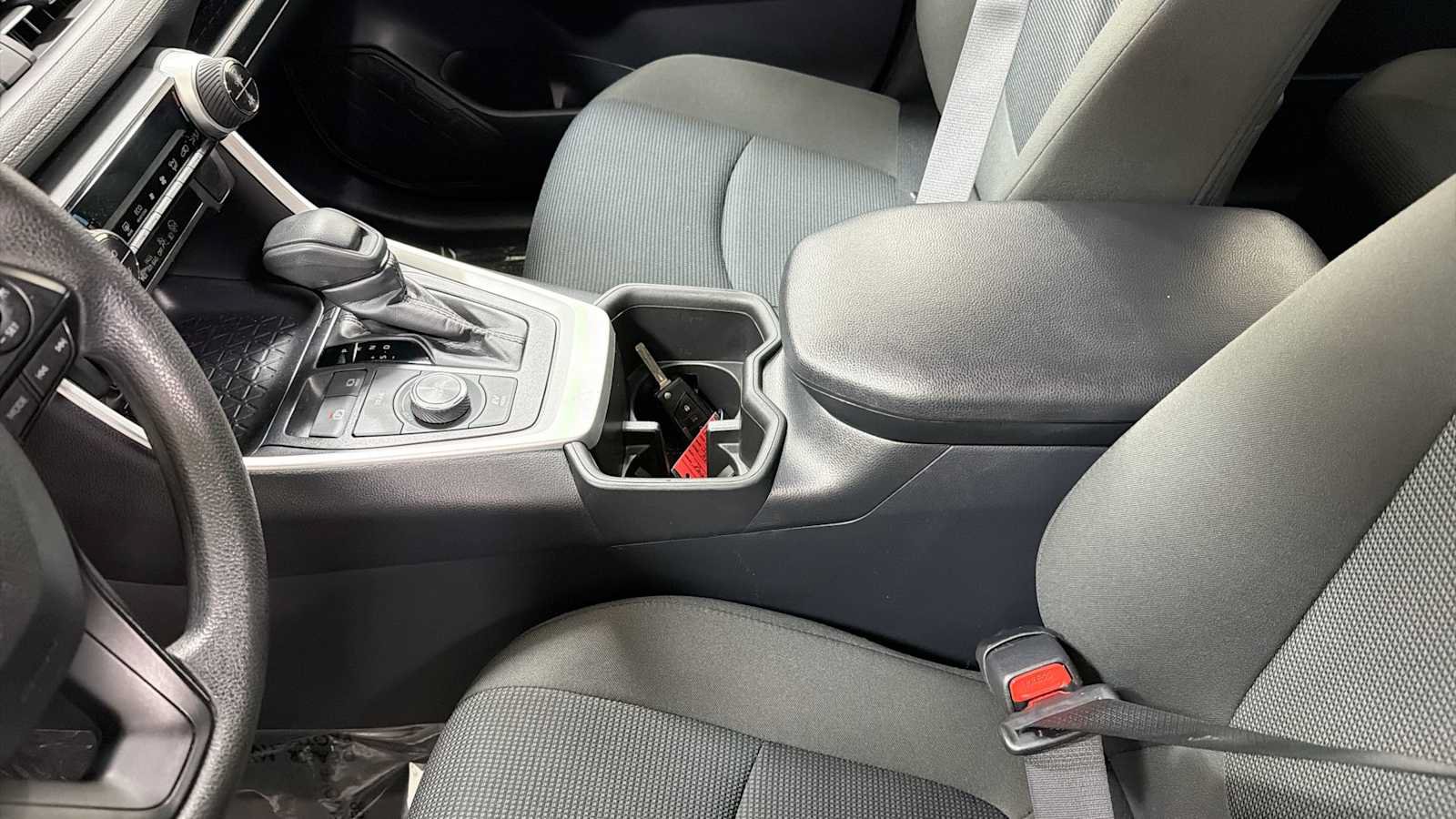 Certified 2025 Toyota RAV4 LE AWD/4WD image 23