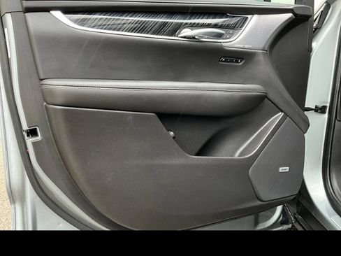 Certified 2023 Cadillac XT6 Premium Luxury AWD/4WD image 24