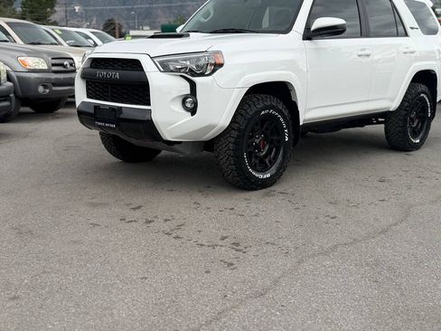 Used 2019 Toyota 4Runner TRD Pro AWD/4WD image 2