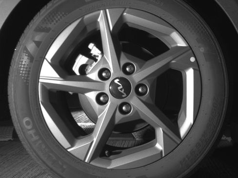 Used 2025 Kia K4 FWD image 15