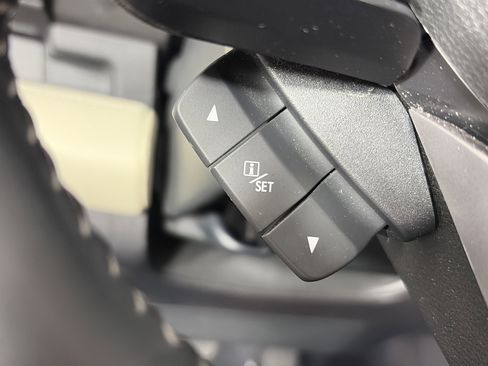 Used 2021 Subaru Ascent Touring w/ Popular Package #2 AWD/4WD image 37