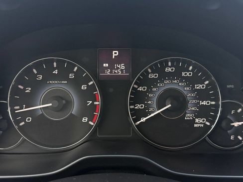 Used 2010 Subaru Outback 3.6R Limited w/ Popular Equipment Group 1A image 26