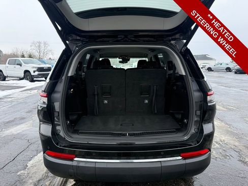 Used 2023 Jeep Grand Cherokee L Limited w/ Trailer Tow Group (B) image 12