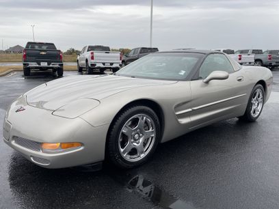 Used 1999 Chevrolet Corvette Coupe w/ Memory Pkg