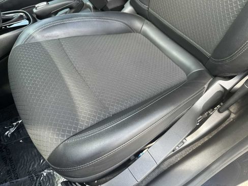 Certified 2021 Buick Encore Preferred w/ Safety Package FWD image 16