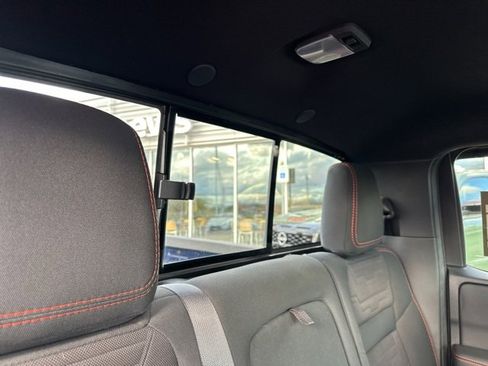 Certified 2022 Nissan Frontier PRO-4X w/ Off-Road Protection Package image 14