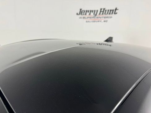 Used 2022 Ford Mustang GT Premium w/ Equipment Group 401A RWD image 31